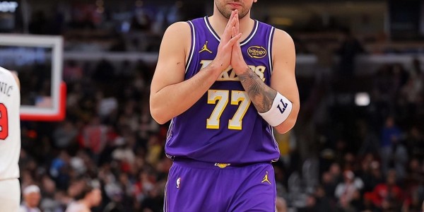 爱游戏体育官方网站-46分7板11助8记三分球！卢卡一战刷爆多项NBA纪录，湖人赢麻了